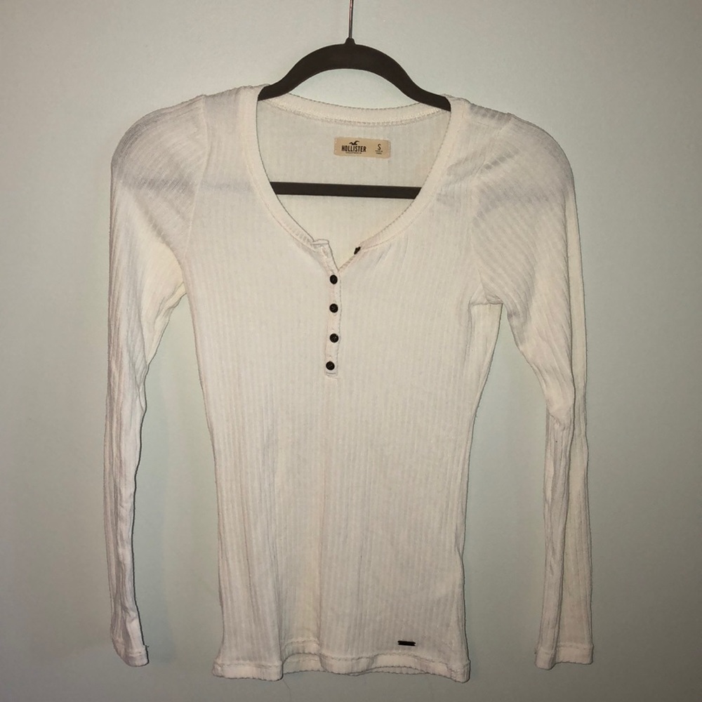 Rubbed white long sleeve shirt